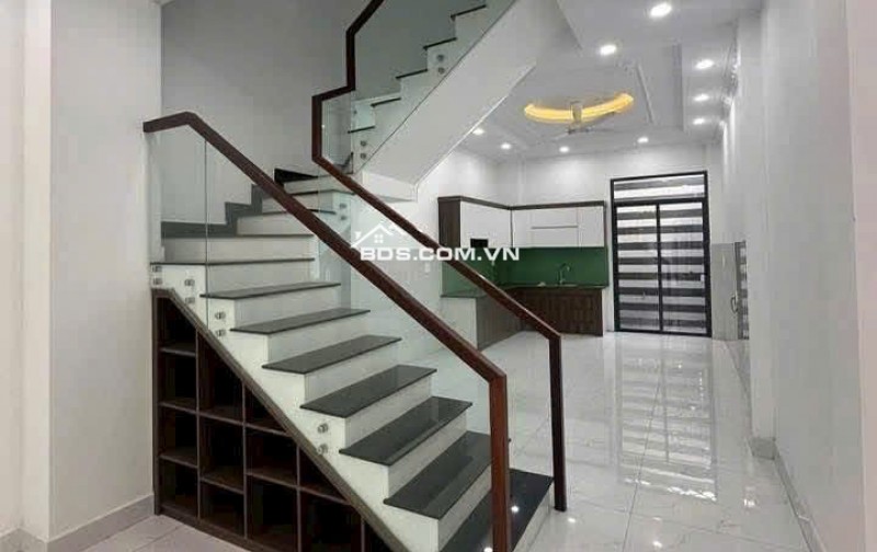 Bán Nhà Mặt Phố Đào Tông Nguyên, Nhà Bè – 4x20m, 4 Tầng, Sổ Đỏ, Giá Chỉ 6.8 Tỷ