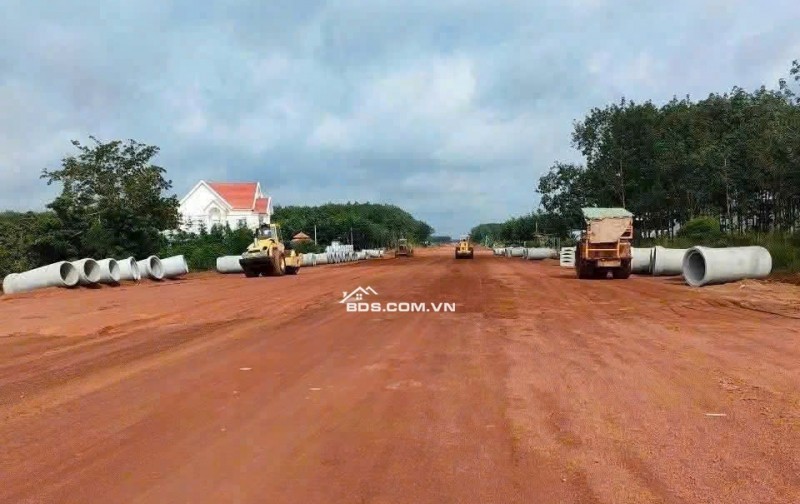  Siêu phẩm đất mặt tiền Đường Xuyên Tâm – Tân Hưng, Tân Lập  !