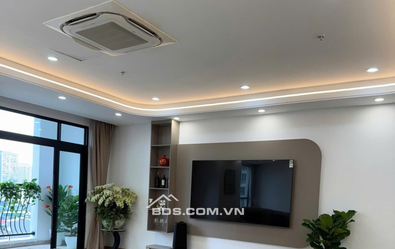 Khu đô thị Royal City đa tiện ích quần thể rộng bậc nhất Thanh Xuân , Hà Nội , bán căn 3PN