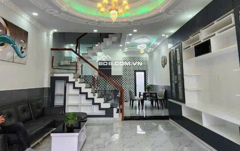 Nhà Mặt Tiền Hẻm 994 Huỳnh Tấn Phát Quận 7 – Giá 5 Tỷ 200 Triệu (TL)