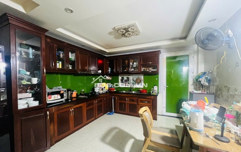 BÁN NHÀ ĐƯỜNG HXH CHÁNH HƯNG F4Q8 (70M2 X 5 TẦNG) SHR CHỈ 10 TỶ. LH:0907822504 .