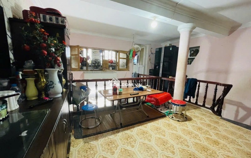 MẶT PHỐ TRUNG TÂM HAI BÀ TRƯNG - KINH DOANH SẦM UẤT - CÁCH BẠCH MAI CHỈ 30M - VỊ TRÍ HIẾM NHÀ BÁN