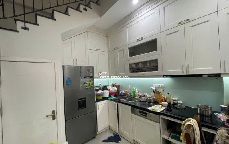 NHÀ MẶT PHỐ TRUNG TÂM QUẬN THANH XUÂN. 36x4T