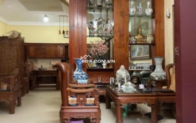 Bán nhà Trích Sài - Tây Hồ, Vị trí đỉnh, Cạnh Hồ Tây, Ô tô, Lô góc 100m2, giá 34.5 tỷ