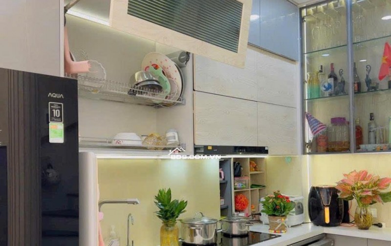 NHÀ ĐẸP HÀ ĐÔNG Ở NGAY. ĐƯỜNG THÔNG HÈ THOÁNG, CÁCH ĐƯỜNG LỚN 10M
30x5T