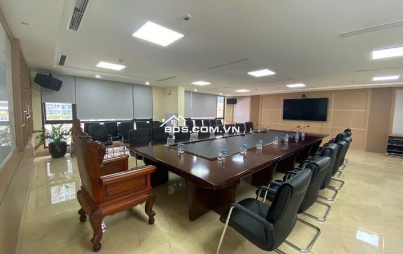 Hiếm bán tòa nhà mặt phố Bà Triệu, Hàng Bài, Hoàn Kiếm DT 75m2, 8 tầng thang máy, có hầm, KD siêu đỉnh cao