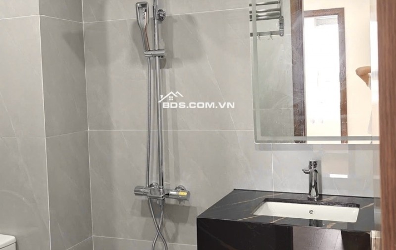 CHÍNH CHỦ CẦN BÁN gấp căn hộ chung cư 112 m2,3 PN tòa JSC ngõ 164 Khuất Duy Tiến- Nguyễn Tuân