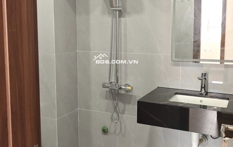 CHÍNH CHỦ CẦN BÁN gấp căn hộ chung cư 112 m2,3 PN tòa JSC ngõ 164 Khuất Duy Tiến- Nguyễn Tuân