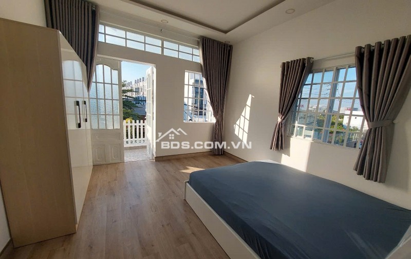 Bán nhà trung tâm Nhà Bè giá tốt 4x16 -oto- 4ty850