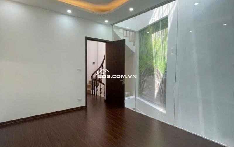 Bán nhà 64.5m, vị trí đắc địa khu phân lô quân đội, Khương Đình