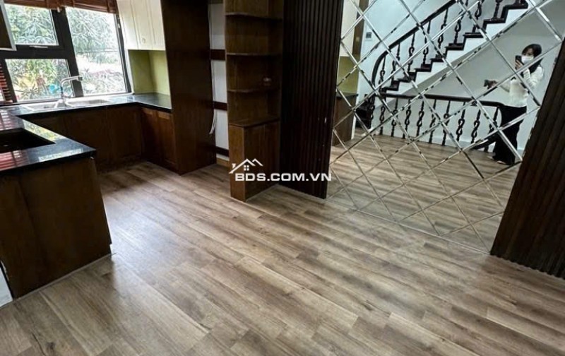 Bán nhà mặt phố Cù Chính Lan, Thanh Xuân, Ô tô đỗ cửa, Kinh Doanh tốt, 10.6 tỷ