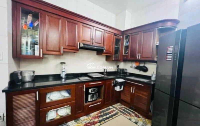 Bán nhà Lô góc hiếm 100m² – cách Hồ Tây 20m, giá chỉ 31 tỷ, Trích Sài – Võng Thị