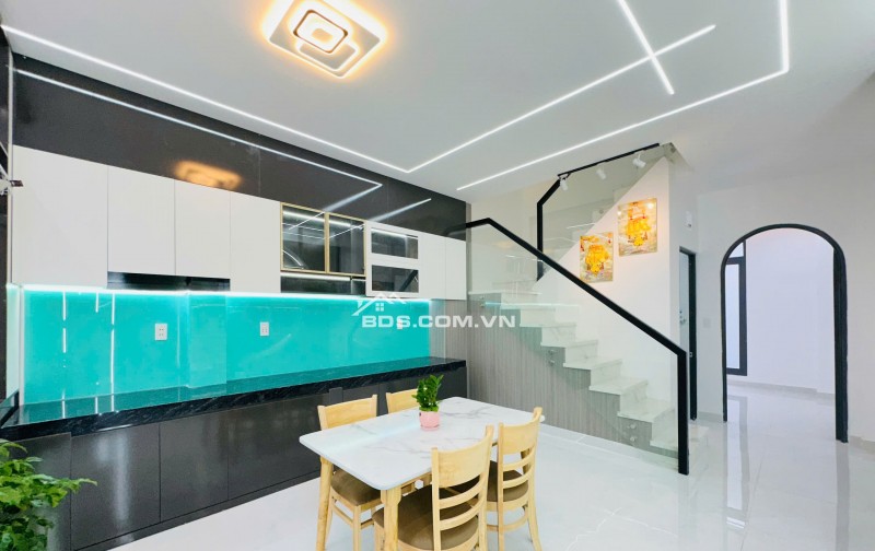  GOCNHADEP.BC.LA CĂN No12 HOT    NHÀ THIẾT KẾ HIỆN ĐẠI SIÊU ĐẸP M2 Ngang 4.3MX22M GẦN SÁT CHỢ LONG THƯỢNG ĐẶC BIỆT 
