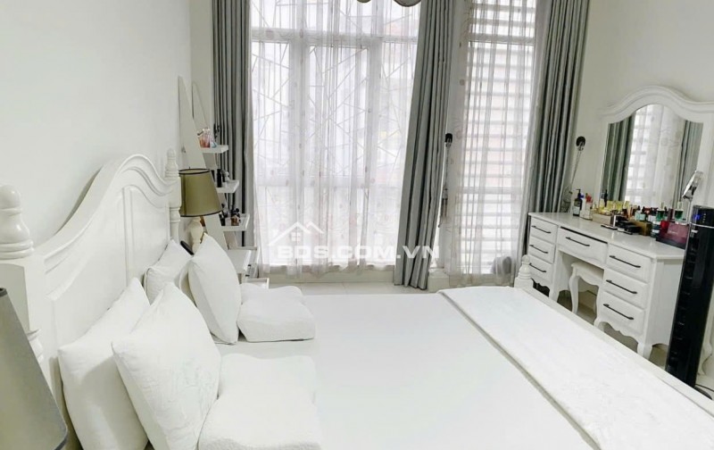 bán gấp nhà phố 5 tầng 3.5X15 tân mỹ quận 7 hẻm xe hơi giá tốt