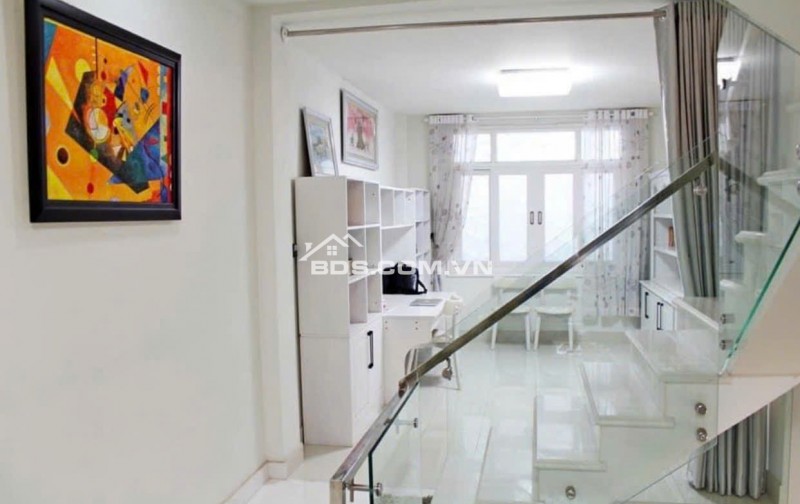 bán gấp nhà phố 5 tầng 3.5X15 tân mỹ quận 7 hẻm xe hơi giá tốt