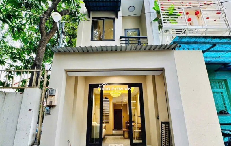 NHÀ ĐẸP 4 TẦNG ( 4 x 11 ) - HẼM XE HƠI 6M - GẦN NGÃ 4 PHÚ NHUẬN - KHU PHAN XÍCH LONG -  10 TỶ 380 ( TL )