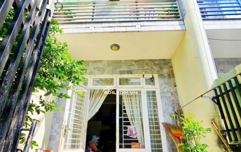  NHÀ PHỐ 85M², 2 TẦNG, HOÀN CÔNG ĐỦ – ĐƯỜNG Ô TÔ, GẦN CHỢ LONG TRƯỜNG – GIÁ CHỈ 4.3 TỶ 