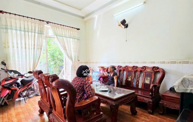  NHÀ PHỐ 85M², 2 TẦNG, HOÀN CÔNG ĐỦ – ĐƯỜNG Ô TÔ, GẦN CHỢ LONG TRƯỜNG – GIÁ CHỈ 4.3 TỶ 