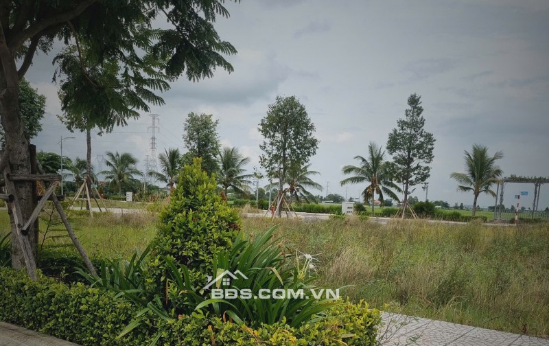 Cần bán gấp lô đất 150m2 ở Bùi Thanh Khiết, Tân Túc, Bình Chánh, Giá chỉ cần 680 triệu - SHR