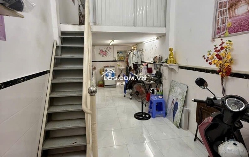bán nhà phố quận go vap - phuong 16 - đường Thống nhất