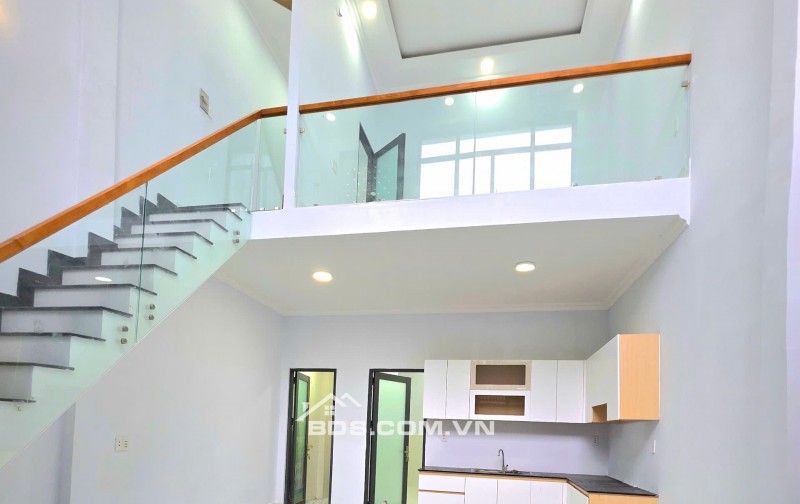 Bán nhà 5x11 giá rẻ 3 tỷ 490 sổ hồng riêng – hẻm 6m xe hơi – Huỳnh Tấn Phát Nhà Bè