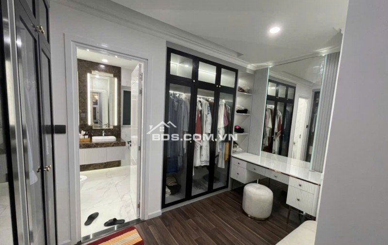 VIP Bán nhà 5 tầng KDC Sài Gòn Mới – hẻm ô tô – diện tích 4x21m- Chỉ 6 Tỷ 6