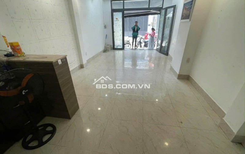 HẺM XE TẢI - PHẠM VĂN ĐỒNG , BÌNH THẠNH ,  XE HƠI NGỦ TRONG NHÀ-NHÀ MỚI 5 TẦNG 8.5 TỶ