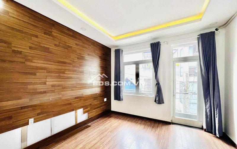 HẺM XE TẢI - PHẠM VĂN ĐỒNG , BÌNH THẠNH ,  XE HƠI NGỦ TRONG NHÀ-NHÀ MỚI 5 TẦNG 8.5 TỶ