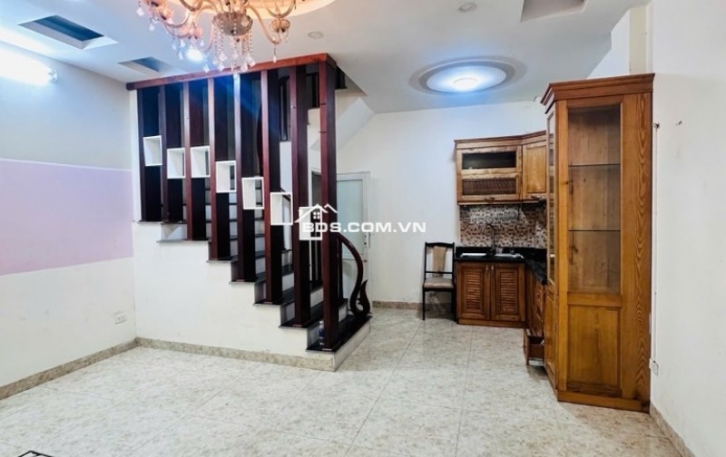 Bán nhà đẹp Dương Khuê - 10m ô tô - lô góc - ở ngay