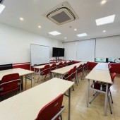 Bán tòa nhà 9 tầng mặt phố Cầu Giấy, 80m2, MT 4.9m, thang máy, giá 46.8 tỷ