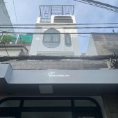 Bán nhà Bình Thạnh, gần Phan Xích Long,23m2, 4 tầng, hẻm xe hơi tới nhà, 5.x tỷ