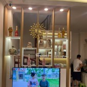 Bán nhà Ngọc Lâm- Long Biên 32m- nhỉnh 6 tỷ ( TL)