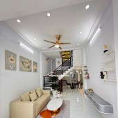 BÁN NHÀ Tân Bình, 42m2, 3 tầng, hẻm 6m, gần Trường Chinh, 4.x tỷ