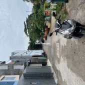 Bán nhà gấp gần Vạn Phúc City