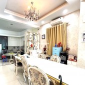 Bán gấp biệt thự KDC Trung Sơn, view giáp sông, liền kề Phú Mỹ Hưng