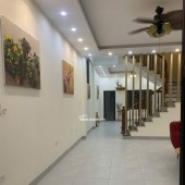 ĐỨC THƯỢNG. HOÀI ĐỨC. HÀ NỘI
90M NHÀ 3 TẦNG. OTO VÀO NHÀ NGÕ THÔNG
GIÁ 3.3 TỶ.