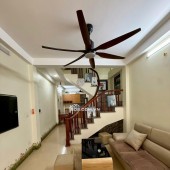  DUY NHẤT 1 CĂN - DÂN TỰ XÂY - SÀI ĐỒNG 3 tầng – 41.5m² – thoáng trước sau – giá chỉ 5.x tỷ 