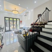 NHÀ ĐẸP LUNG LINH TẠI LẠC LONG QUÂN - OTO 7 CHỖ ĐỖ CỬA - NGÕ THÔNG - THIẾT KẾ HIỆN ĐẠI GIÁ NHỈNH 15 TỶ