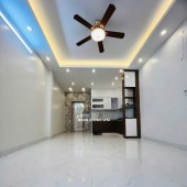 Tứ Liên, Tây Hồ cực hiếm mới xây cần bán gấp, 64m. 5 tầng thang máy xịn xò!