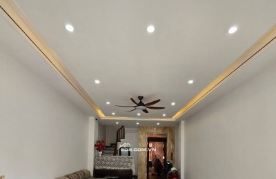  SIÊU HIÉM NHÀ MỚI 6 TẦNG THANG MÁY – Ô TÔ VÀO NHÀ – TRUNG TÂM SÀI ĐỒNG LONG BIÊN 