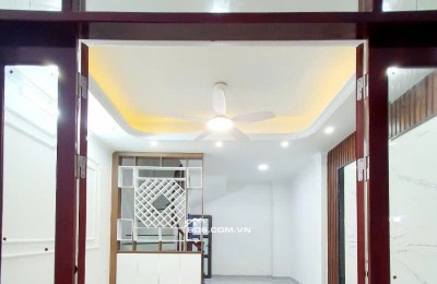 NHÀ ĐẸP MỚI TINH . Cổ Nhuế - Bắc Từ Liêm 35m 6 tầng mặt tiền 4,3m 7,25 tỷ 
sổ đỏ vuông vắn cất két .