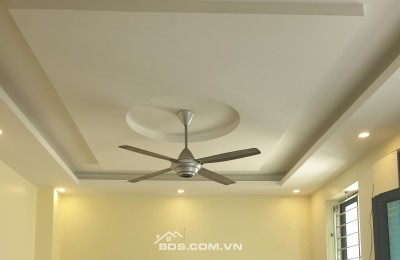 BÁN NHÀ ĐẸP 1.89 TỶ 3 TẦNG 49M2 ( TÂY NAM ) NGÕ ĐƯỜNG LỘC VƯỢNG