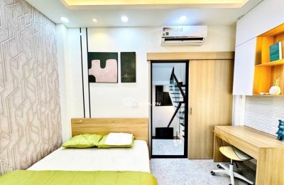 Nhà mới xây gần Huỳnh Văn Bánh Phú Nhuận 5 tầng 3m8 x 7m5 nhỉnh 6t