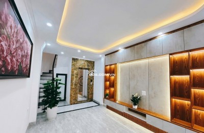 NHÀ 6 TẦNG THANG MÁY -Ô TÔ TRÁNH - KINH DOANH - NGÕ 42 – SÀI ĐỒNG – LONG BIÊN,