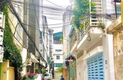 PHÂN LÔ Ô TÔ ĐỖ CỬA MẶT PHỐ Ô TẢI TRÁNH,KINH DOANH NGÀY ĐÊM