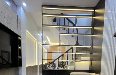 Bán nhà Đào Tấn 35m 4 Tầng Ngõ thông, kinh doanh giá 6.9 tỷ
