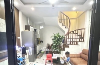 Bán nhà chính chủ ngõ Quỳnh 31m2 - 7.5 tỷ