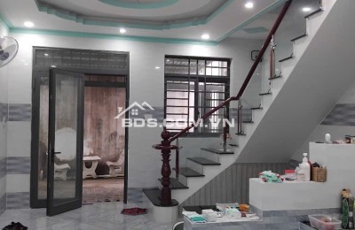 BÁN NHÀ ĐẤT TẠI PHƯỜNG THANH ĐỨC TỈNH VĨNH LONG. 5X15. GIÁ 1.150.000.000. LH:0972722110.