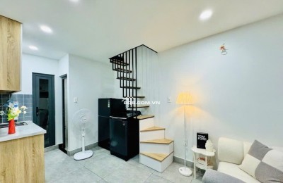 Bán nhà Bình Thạnh, gần chợ Bà Chiểu, 13m2,trệt lầu có gác lửng, cách hẻm lớn 1 căn nhà, 2.x tỷ