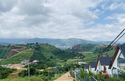 Bán đất nằm trong khu villas nghỉ dưỡng ,view đẹp ,khu dân cư hiện hữu